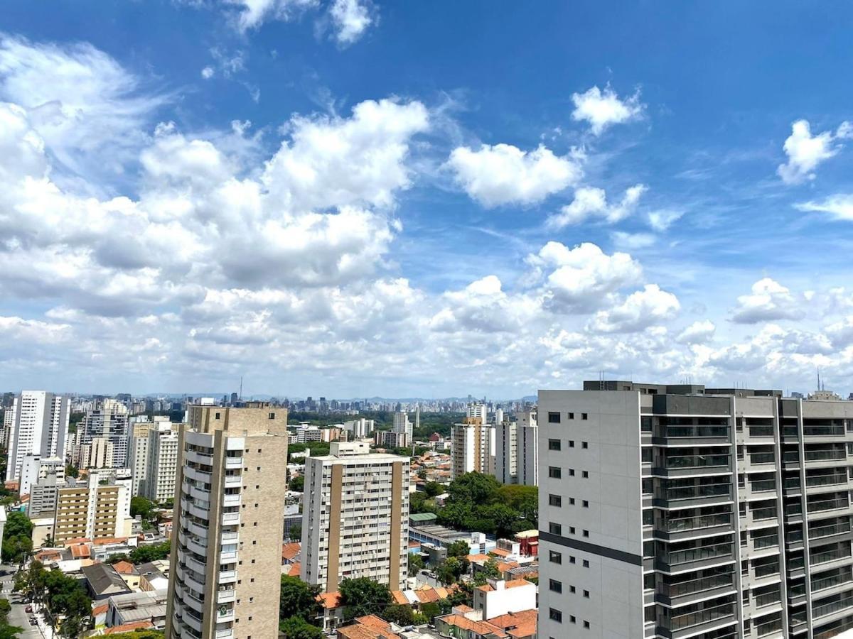 Apartamento V204 - V204 - C/ Varanda | Metro | Ar Condicionado