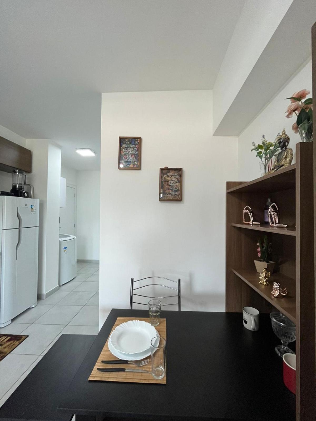 Apartamento V204 - V204 - C/ Varanda | Metro | Ar Condicionado *